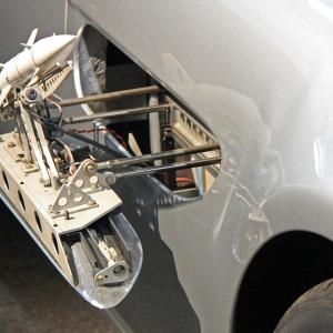 James Bond - BMW Side Panel Missiles - 1:18
